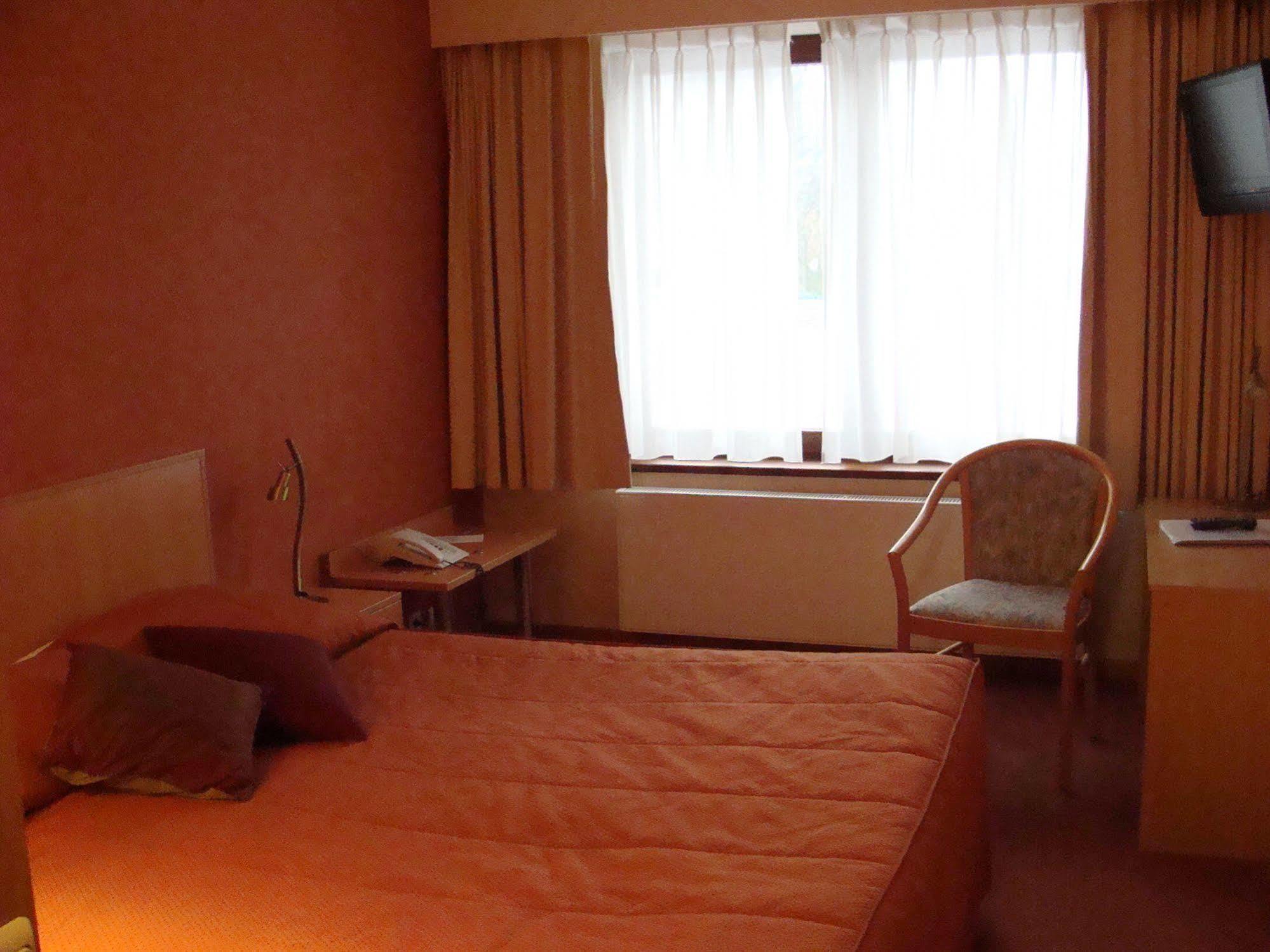Hotel Le Relais Du Marquis Ittre Zewnętrze zdjęcie