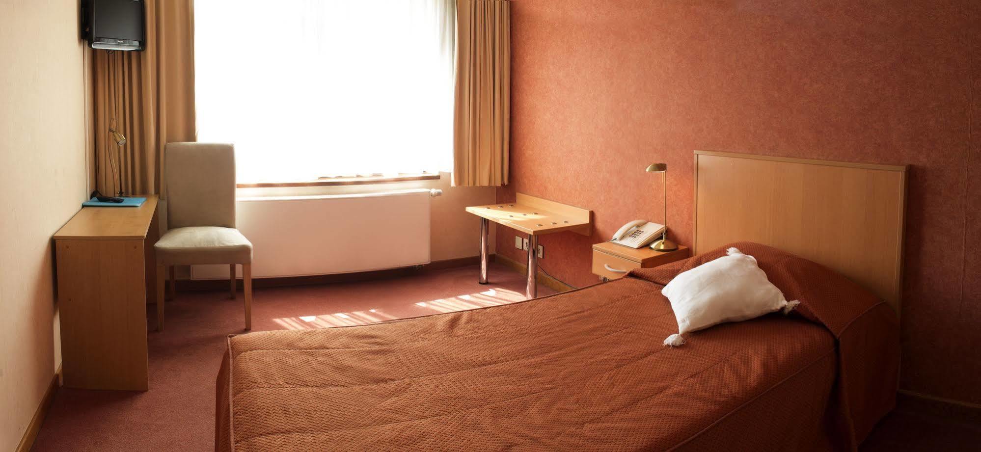 Hotel Le Relais Du Marquis Ittre Zewnętrze zdjęcie
