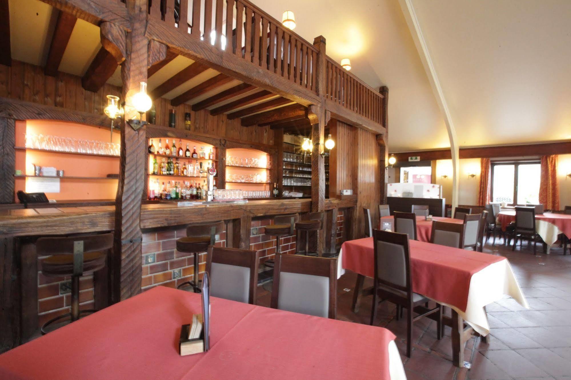Hotel Le Relais Du Marquis Ittre Zewnętrze zdjęcie